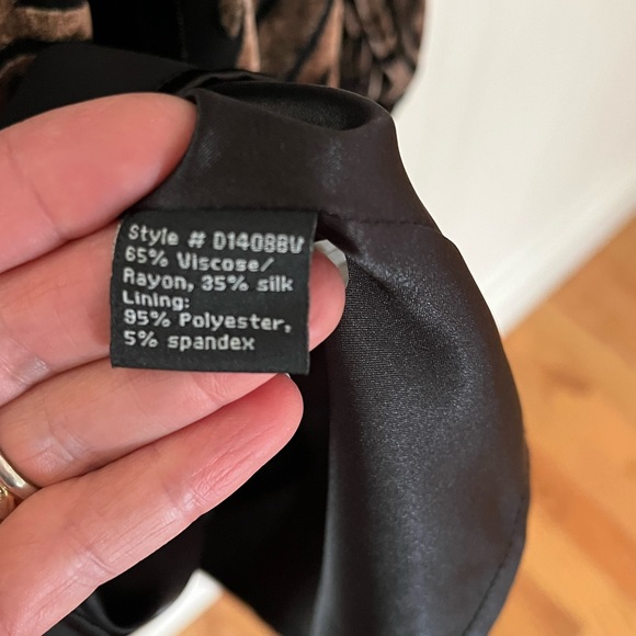 Alexia Admor Chocolate Velvet Dress - Picture 8 of 10